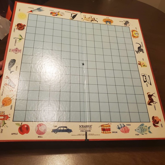 Scrabble For Juniors VINTAGE 1980's Spelling - Picture 4 of 10